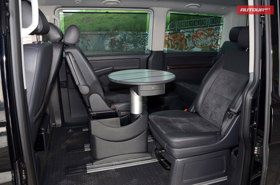 Volkswagen Multivan 2.0 MT Comfortline