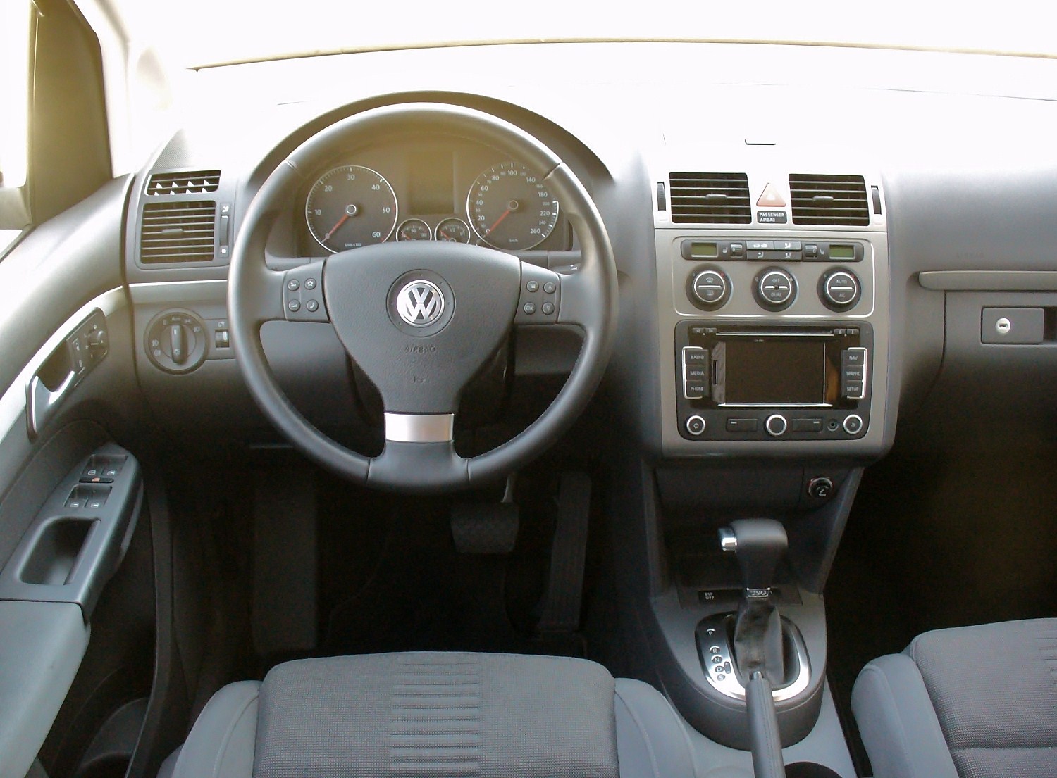 Volkswagen Touran 2.0 TDi DSG
