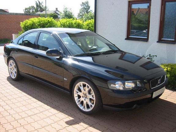 Volvo S60 2.4 T AT